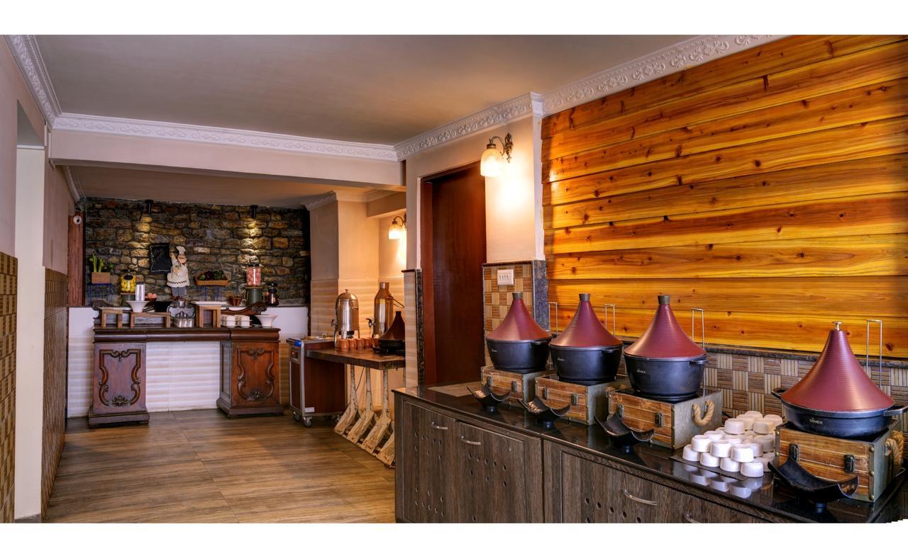 Summit Hermon Hotel&Spa Darjeeling  Buitenkant foto